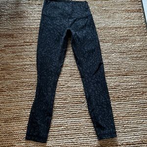 Lululemon Wunder Under Legging